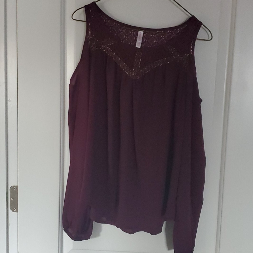 Women's blouse